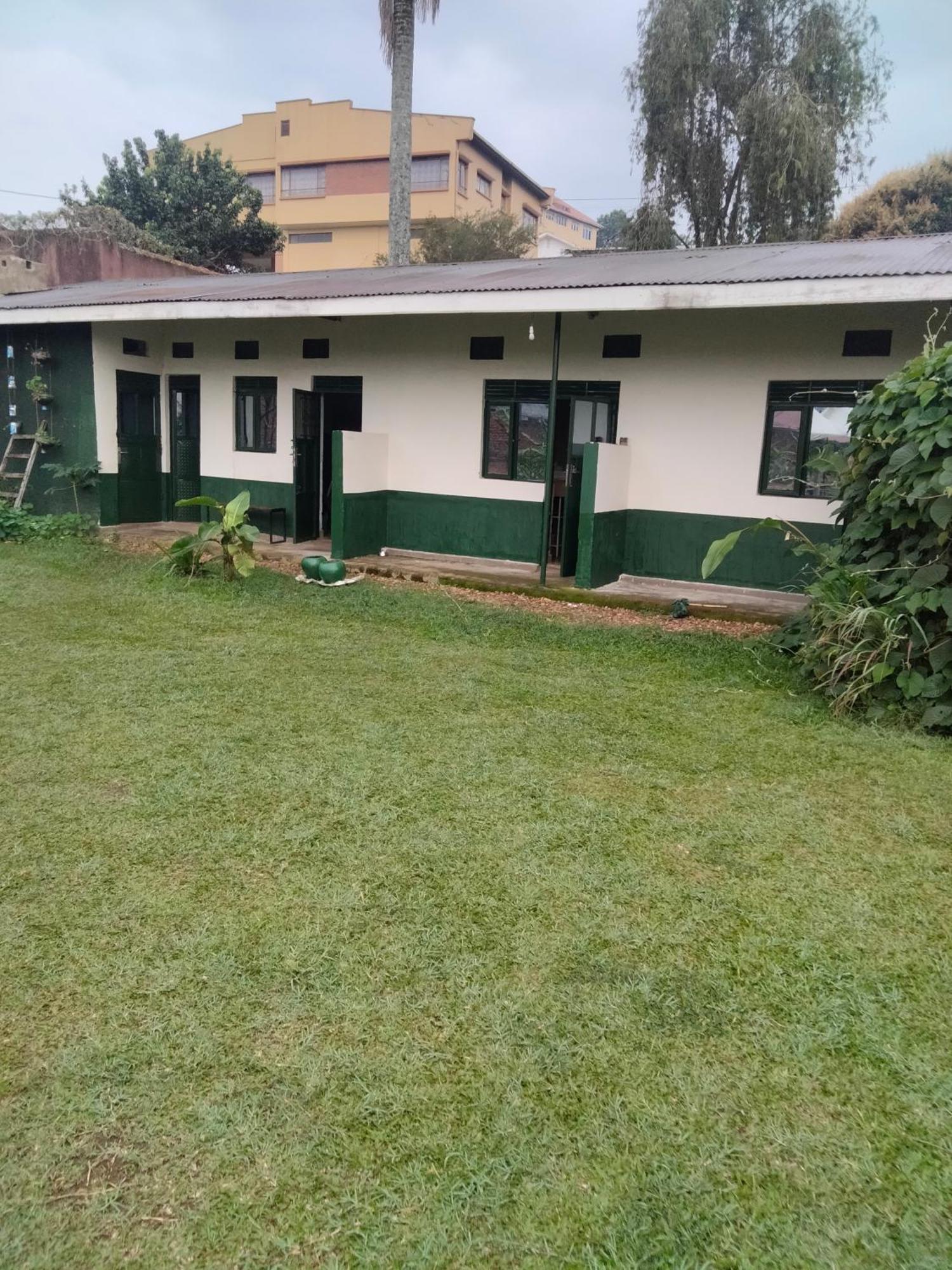 Gaia Eco Hub Bnb Bed & Breakfast Fort Portal Exterior photo