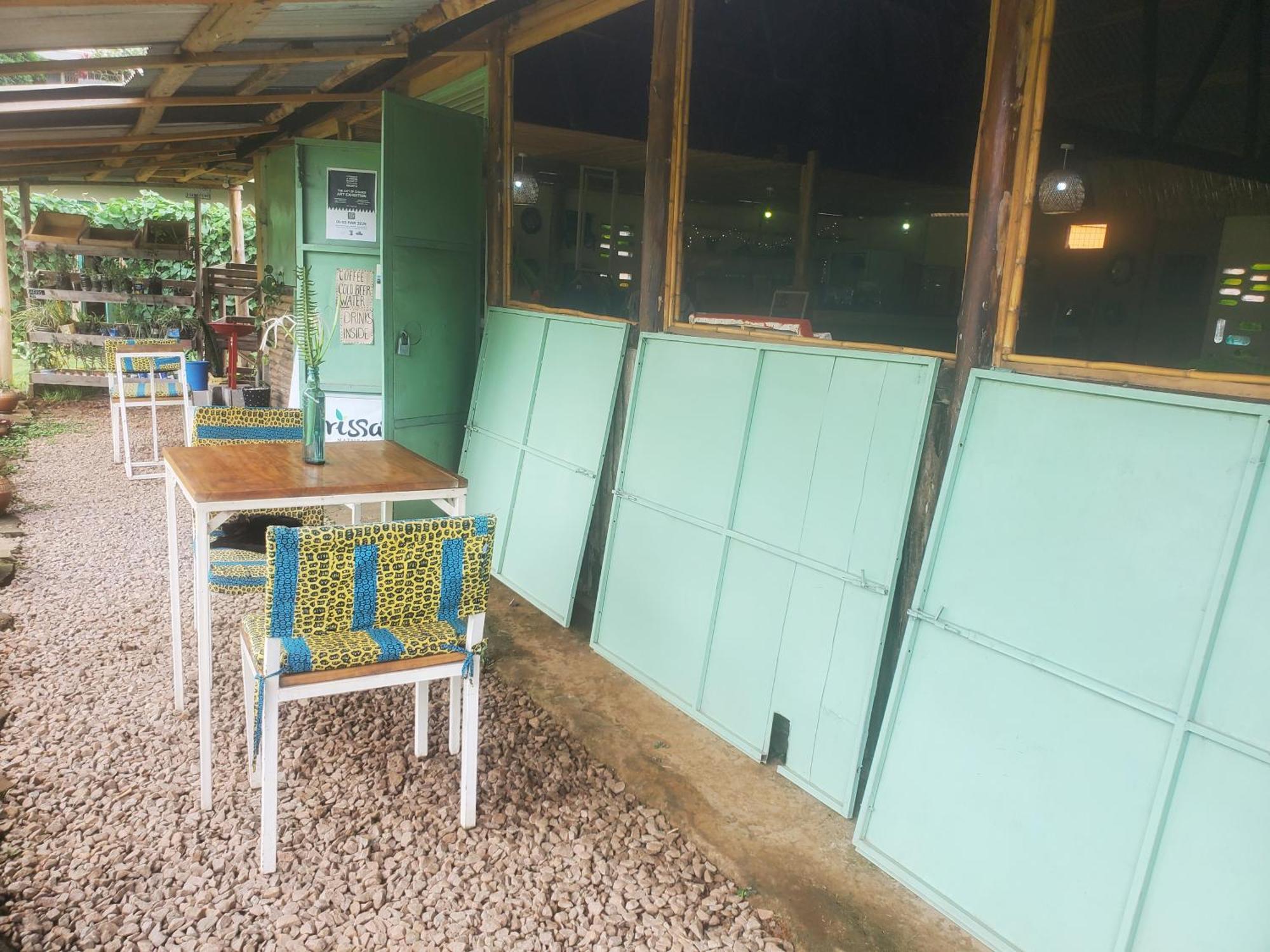 Gaia Eco Hub Bnb Fort Portal Exterior photo
